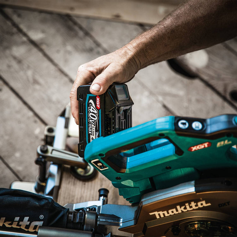 Makita (GSL02M1) 40V max XGT® Brushless 8 - 1/2" Dual - Bevel Sliding Compound Miter Saw Kit (4.0Ah) - Pacific Power Tools