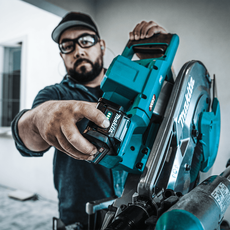 Makita (GSL04M1) 40V max XGT® Brushless 12" Dual - Bevel Sliding Compound Miter Saw Kit, AWS® Capable (4.0Ah) - Pacific Power Tools