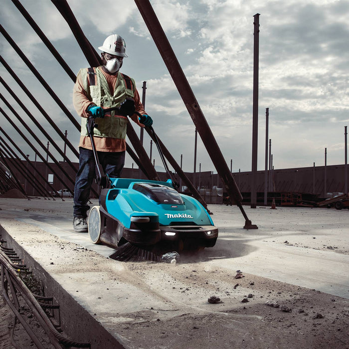 Makita (GSV01PL) 40V max XGT® 25 - 1/2" Vacuum Sweeper Kit (8.0Ah) - Pacific Power Tools