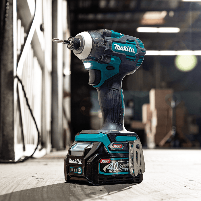 Makita (GT202SU1D1) 40V max XGT® Brushless 2 Pc. Combo Kit (2.5Ah/HP4.0Ah) - Pacific Power Tools