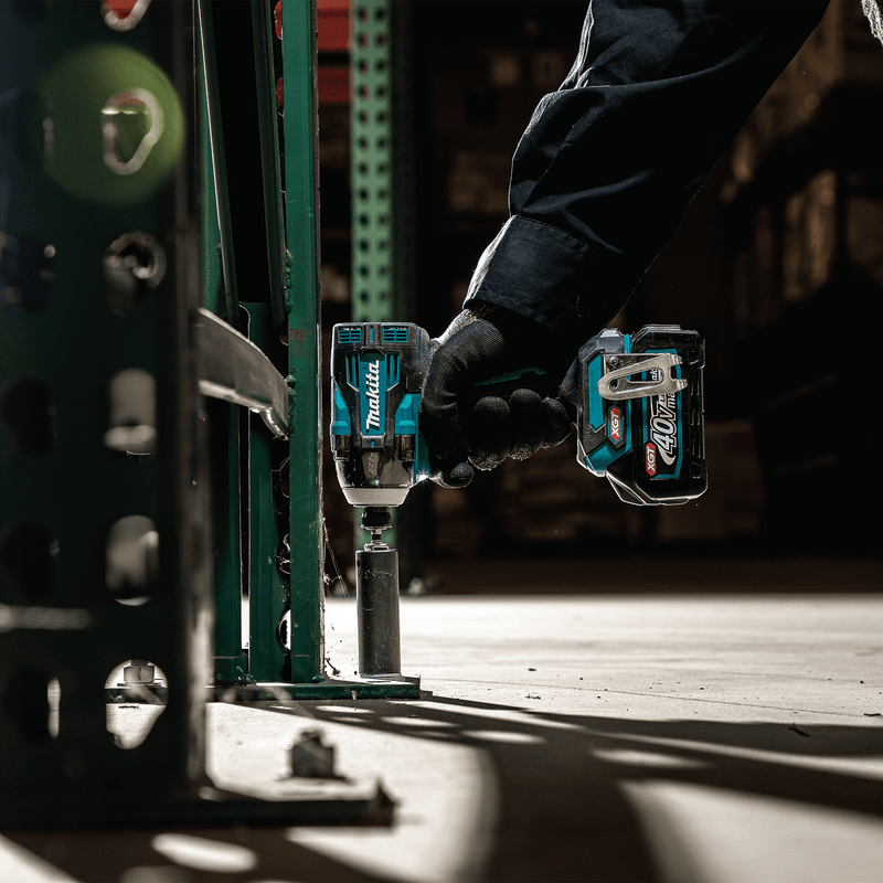 Makita (GT202SU1D1) 40V max XGT® Brushless 2 Pc. Combo Kit (2.5Ah/HP4.0Ah) - Pacific Power Tools