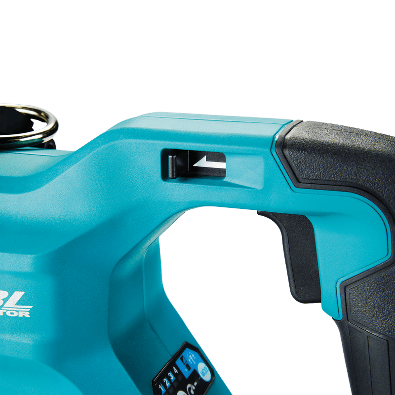 Makita (GWT10T) 40V max XGT® Brushless 4‑Sp. High‑Torque 1" Sq. Drive D‑Handle Extended Anvil Impact Wrench kit w/ Friction Ring (5.0Ah) - Pacific Power Tools