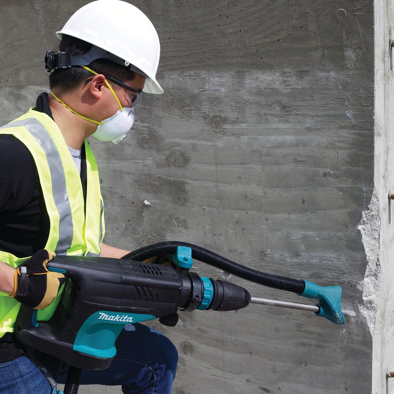Makita (HM1203C - R) 20 lb. SDS‑MAX Demolition Hammer (Factory Reconditioned) - Pacific Power Tools