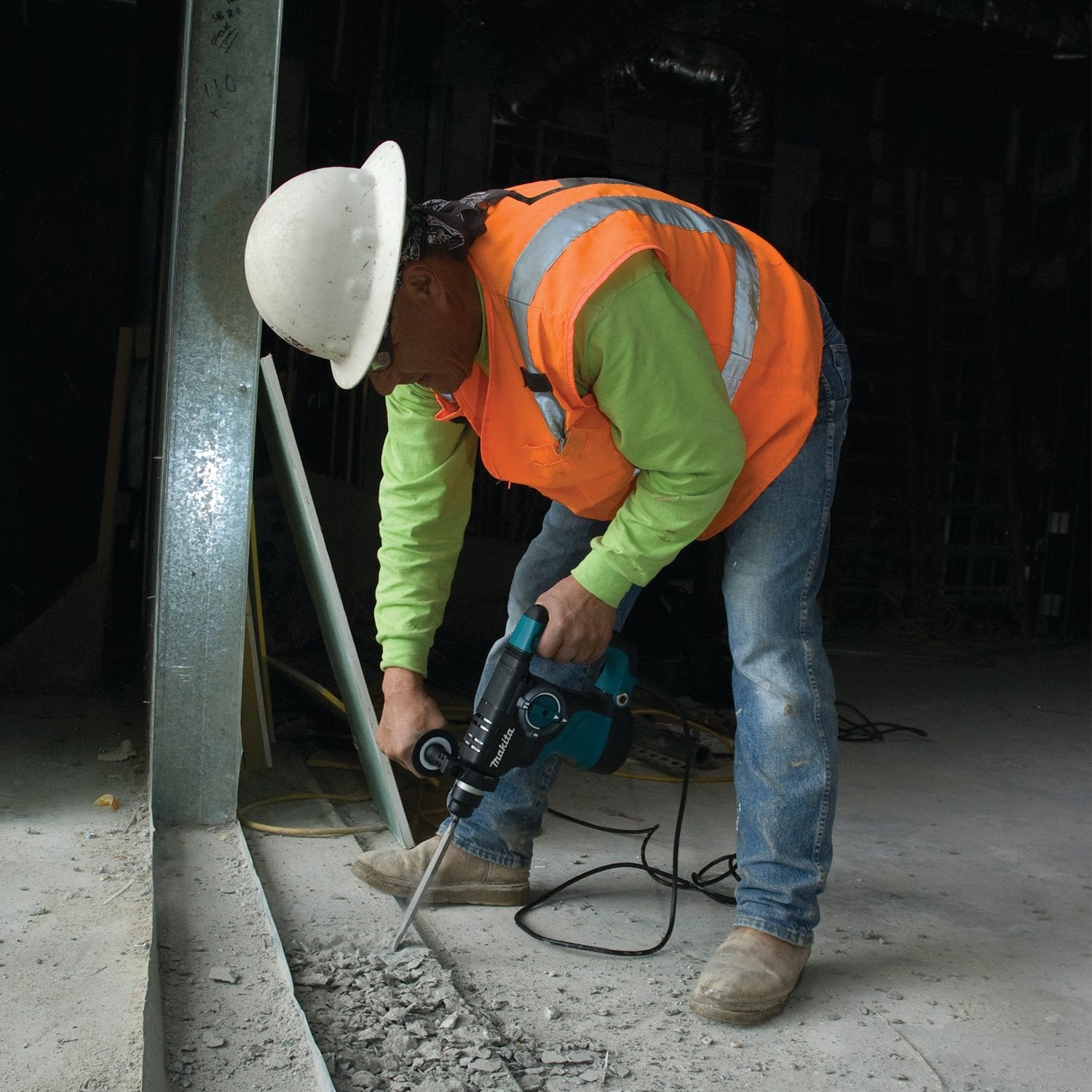 Makita (HR2811F) 1 - 1/8