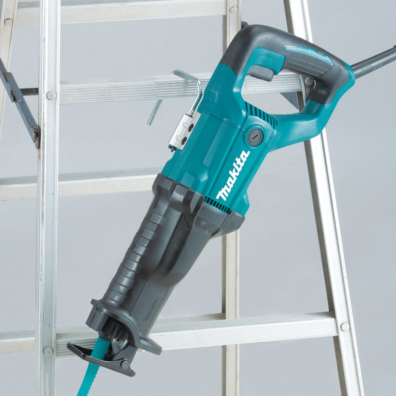 Makita (JR3051T - R) Reciprocating Saw, 12 AMP (Factory Reconditioned) - Pacific Power Tools