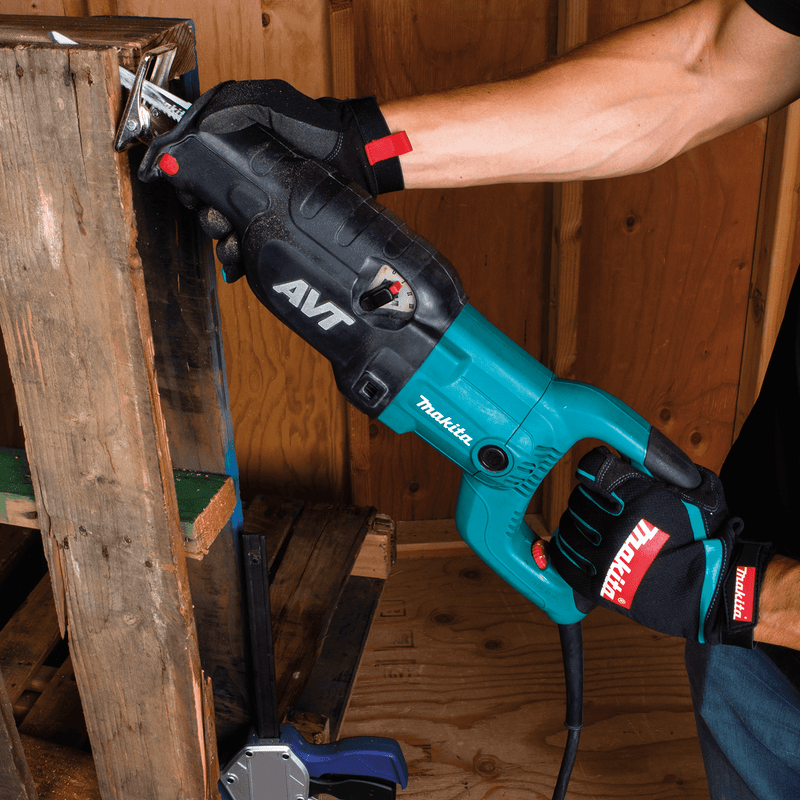 Makita (JR3070CTH) AVT® Reciprocating Pallet Saw ‑ 15 AMP w/ High Torque Limiter - Pacific Power Tools