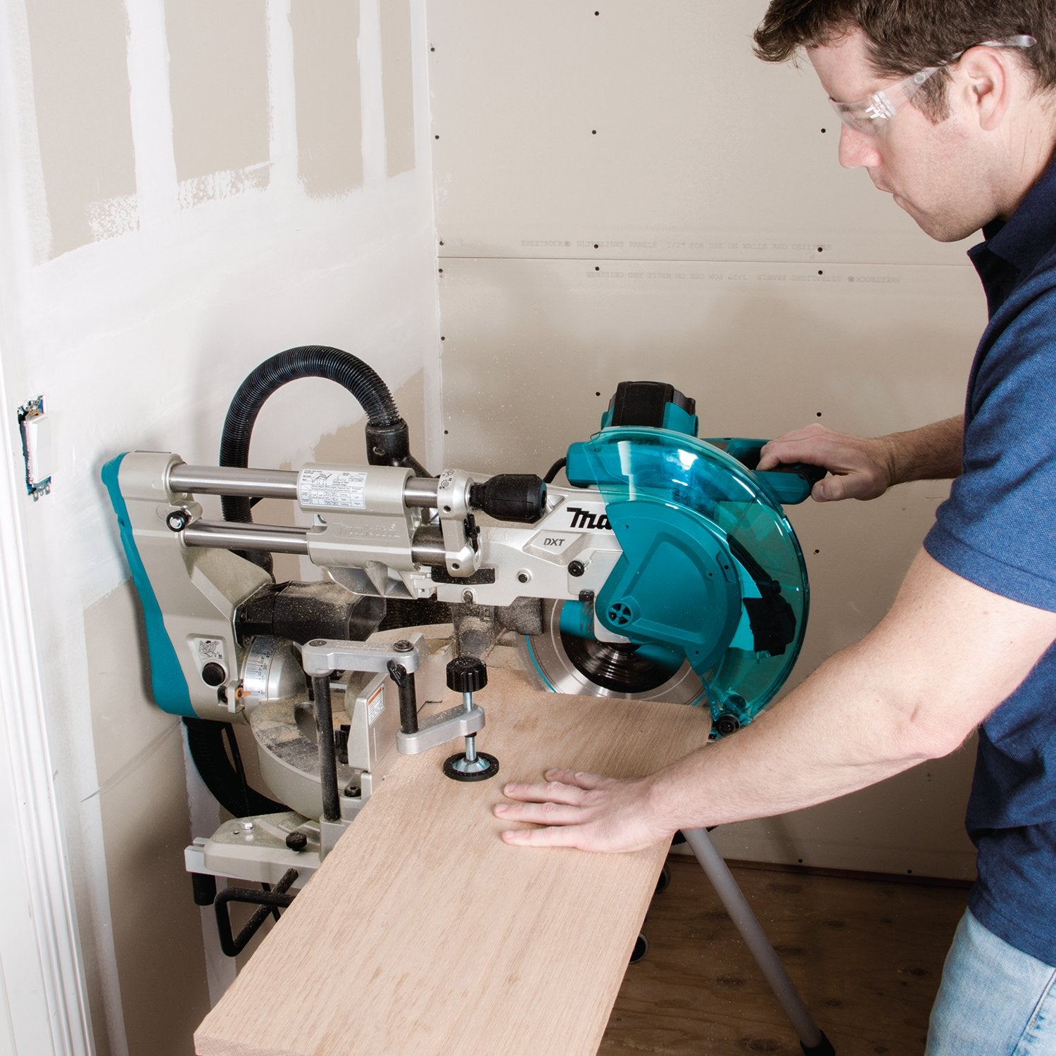 Makita (LS1019L) 10