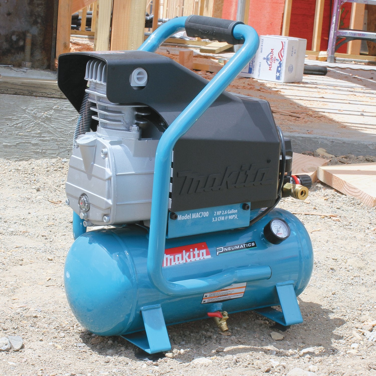 Makita (MAC700) 2.0 HP* Big Bore™ Air Compressor (Factory Reconditioned) - Pacific Power Tools