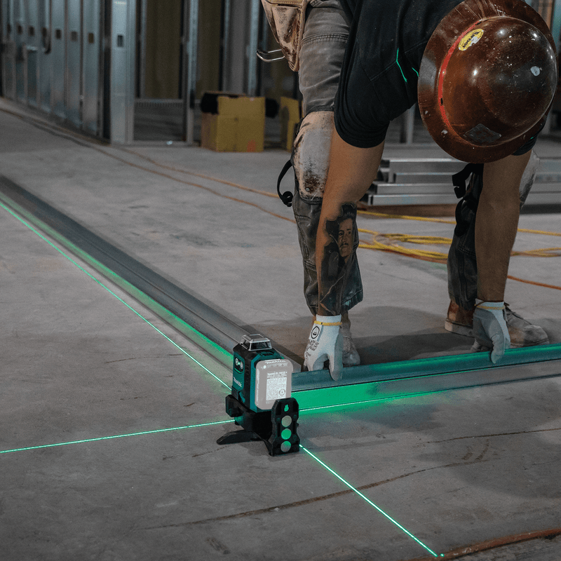 Makita (SK700GD) 12V max CXT® Lithium - Ion Cordless Self - Leveling 360° 3 - Plane Green Laser (Tool Only) - Pacific Power Tools