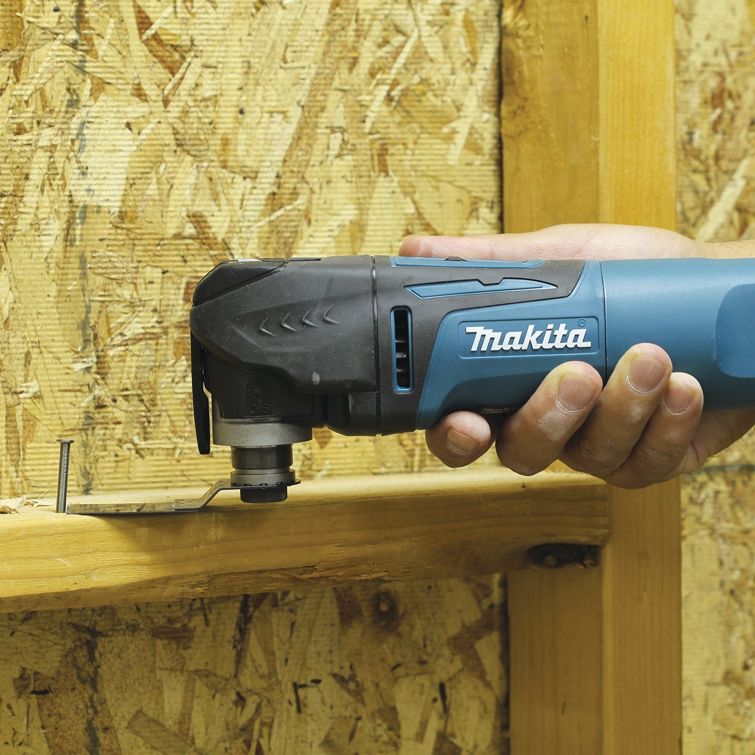 Makita (TM3010C) Oscillating Multi‑Tool (Factory Reconditioned) - Pacific Power Tools