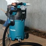 Makita (VC4710) 12 Gallon Xtract Vac™ Wet/Dry Dust Extractor/Vacuum - Pacific Power Tools