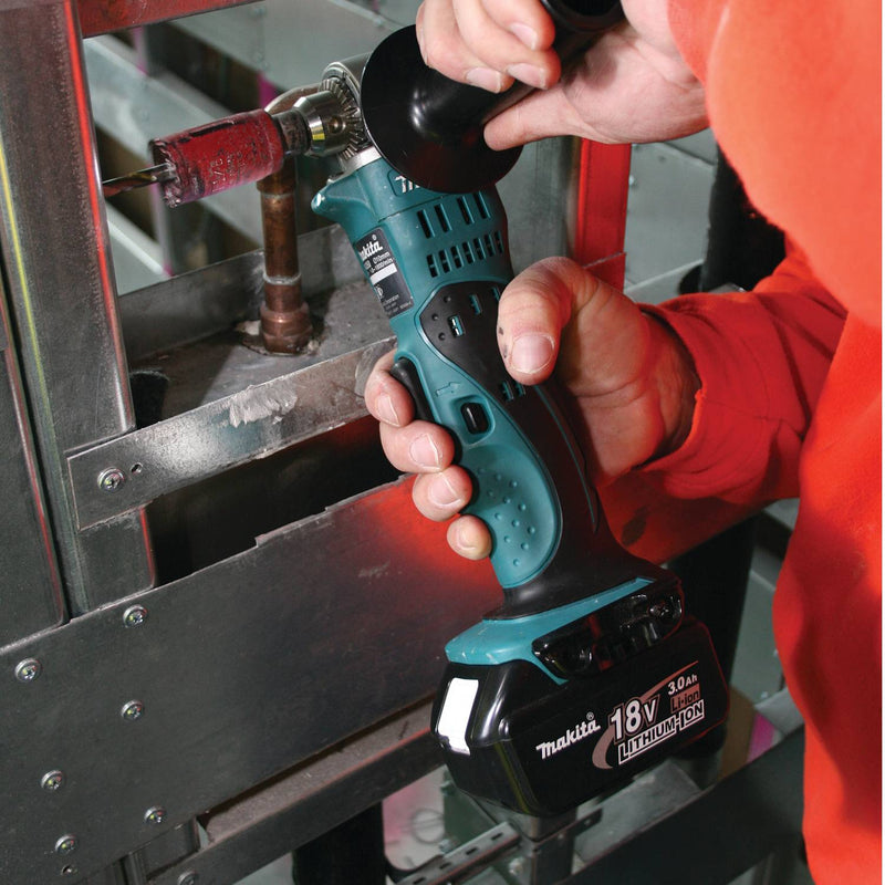Makita (XAD01 - R) 18V LXT® Cordless 3/8" Angle Drill Kit (3.0Ah) (Factory Reconditioned) - Pacific Power Tools