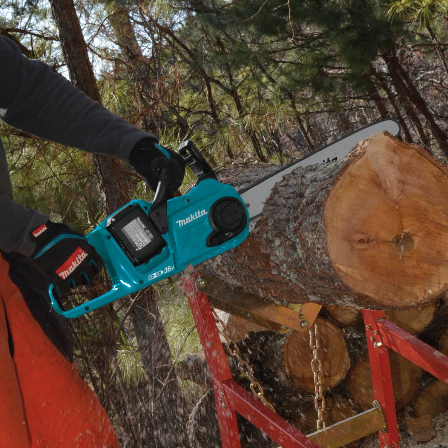 Makita (XCU04CM - R) 36V (18V X2) LXT® Brushless 16