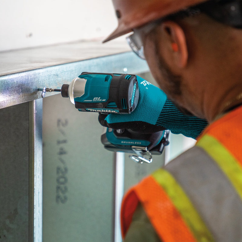 Makita (XDT19T - R) 18V LXT® Brushless Quick - Shift Mode™ 4 - Speed Impact Driver Kit (5.0Ah) (Factory Reconditioned) - Pacific Power Tools
