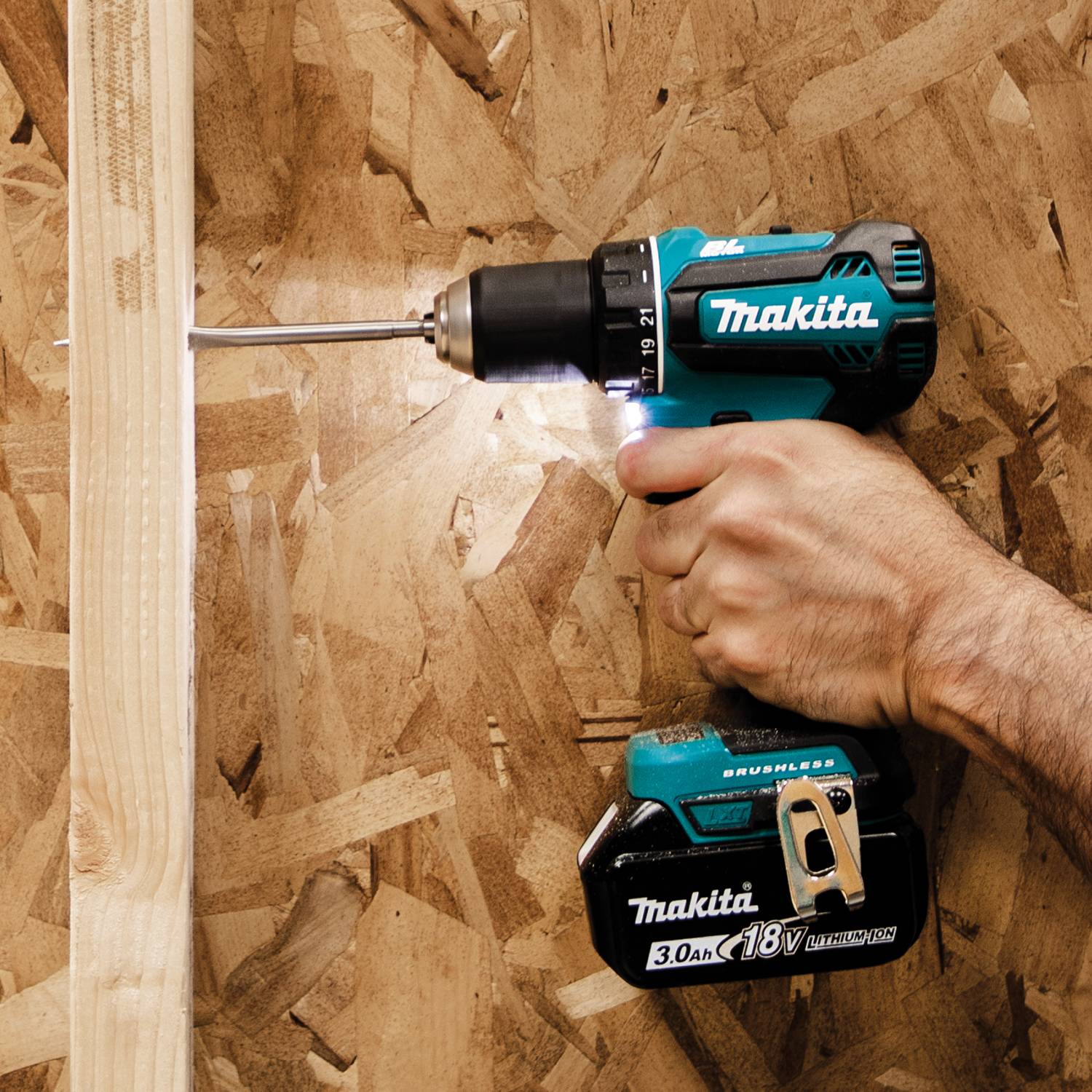 Makita (XFD131 - R) 18V LXT® Brushless 1/2