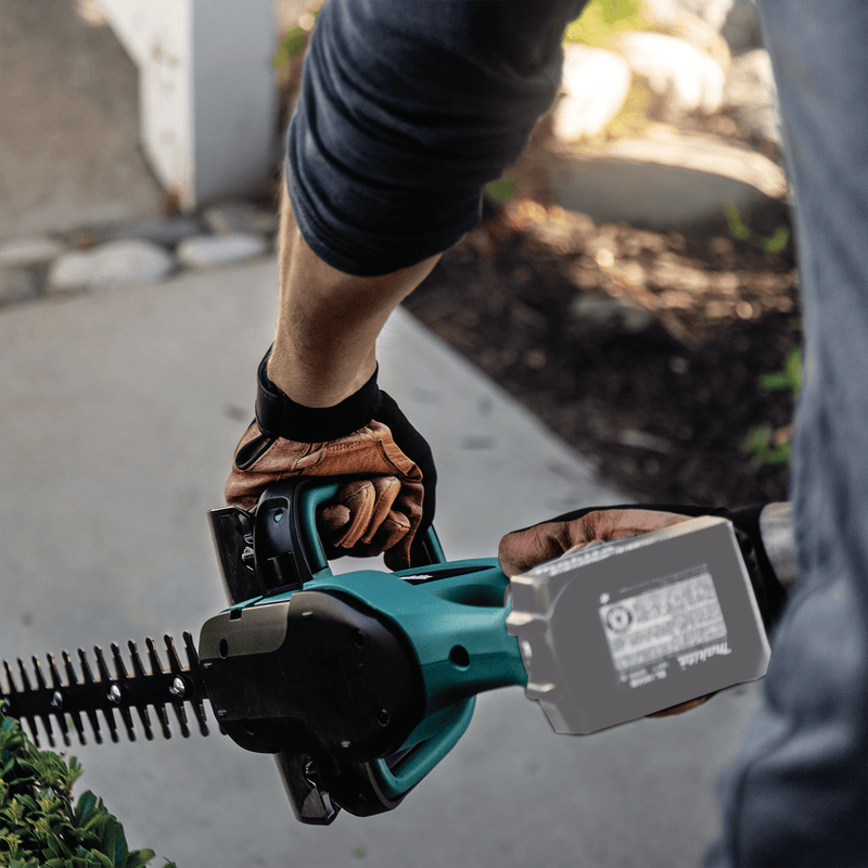 Makita (XHU02Z - R) 18V LXT® 22" Hedge Trimmer (Tool Only) (Factory Reconditioned) - Pacific Power Tools