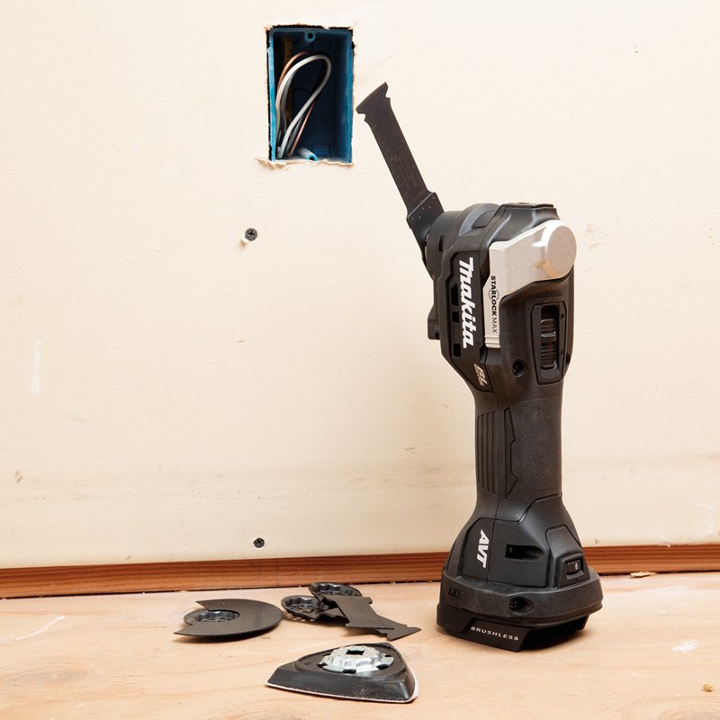 Makita (XMT04ZB) 18V LXT® Sub‑Compact Brushless StarlockMax® Oscillating Multi‑Tool (Tool Only) - Pacific Power Tools
