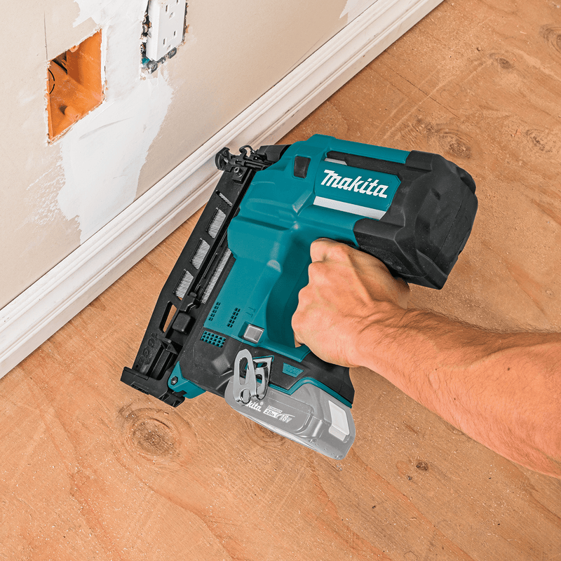 Makita (XNB02Z - R) 18V LXT® 2 - 1/2" Straight Finish Nailer, 16 Ga. (Tool Only) (Factory Reconditioned) - Pacific Power Tools