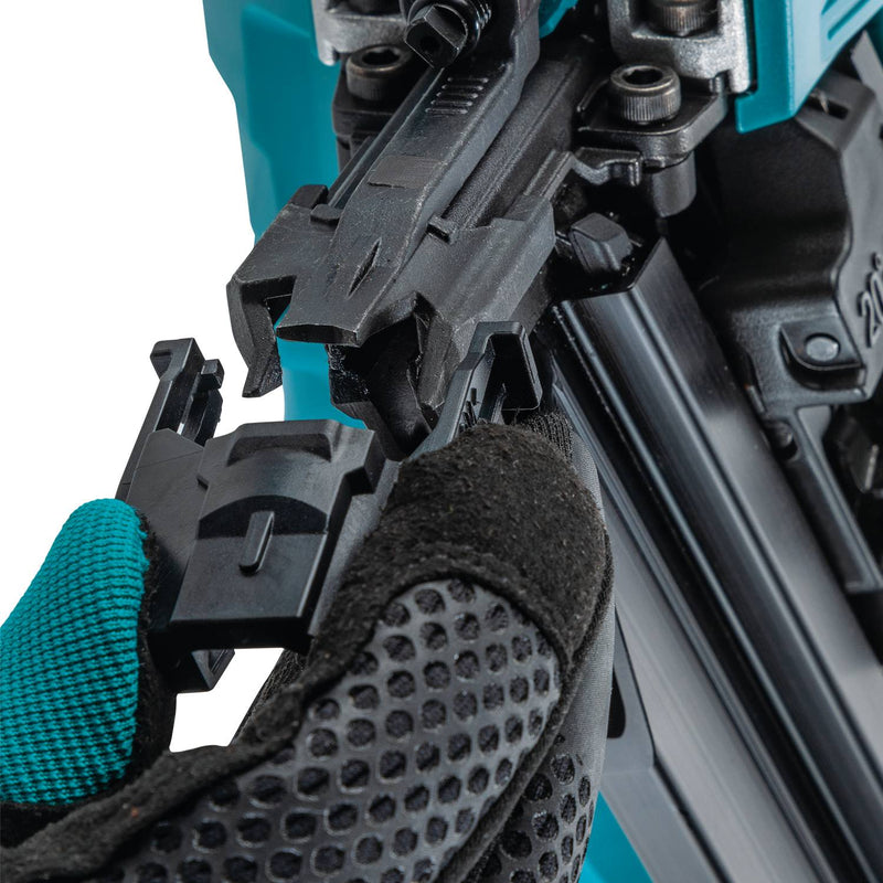 Makita (XNB03Z) 18V LXT® Lithium - Ion Cordless 21º Full Round Head 3 1/2" Framing Nailer (Tool Only) - Pacific Power Tools