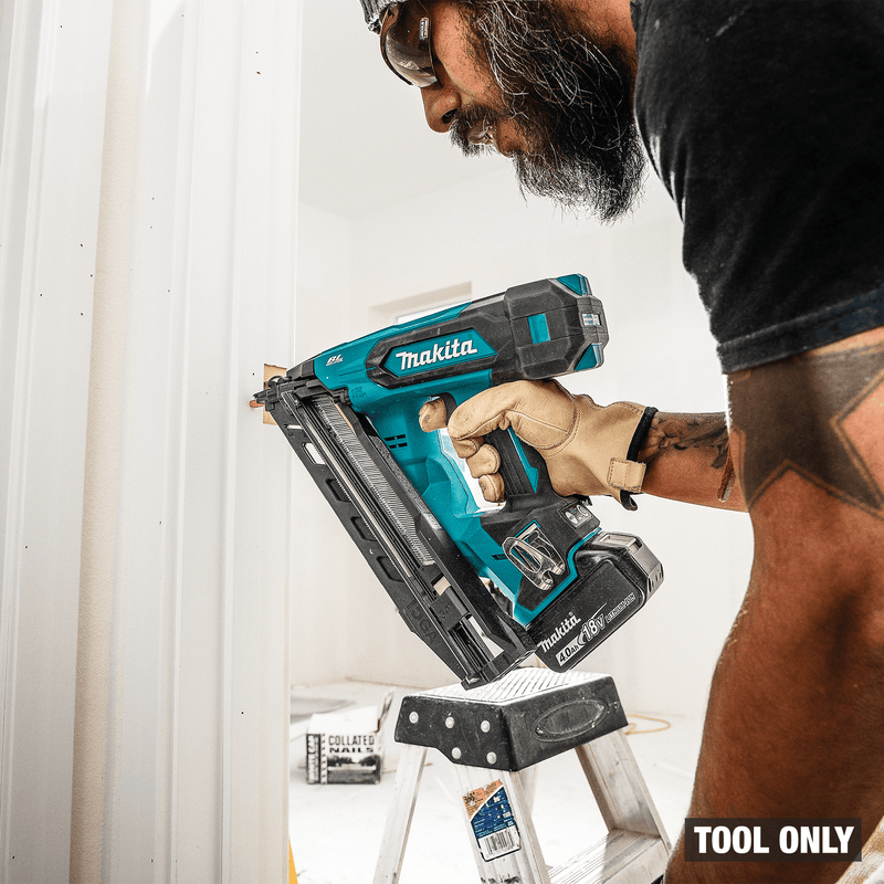 Makita (XNB08Z) 18V LXT® Lithium - Ion Brushless 2 - 1/2” Angled Finish Nailer, 15 Ga., (Tool Only) - Pacific Power Tools