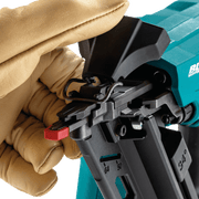 Makita (XNB08Z) 18V LXT® Lithium - Ion Brushless 2 - 1/2” Angled Finish Nailer, 15 Ga., (Tool Only) - Pacific Power Tools