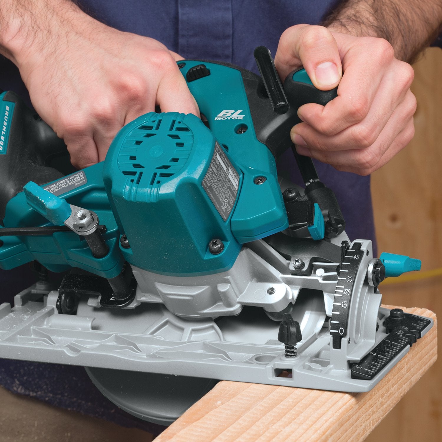 Makita (XSH03Z - R) LXT® Brushless 6 - 1/2