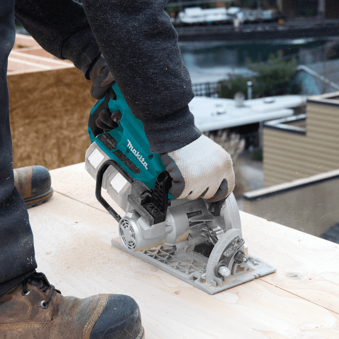 Makita (XSR01Z - R) 36V (18V X2) LXT® Brushless Rear Handle 7 - 1/4" Circular Saw Kit (Tool Only) (Factory Reconditioned) - Pacific Power Tools