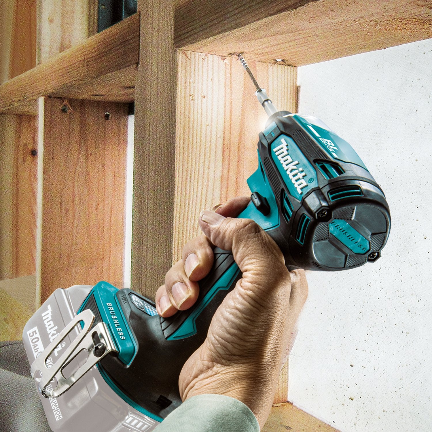 Makita (XT288T - R) LXT® Brushless 2‑Pc. Combo Kit (5.0Ah) (Factory Reconditioned) - Pacific Power Tools