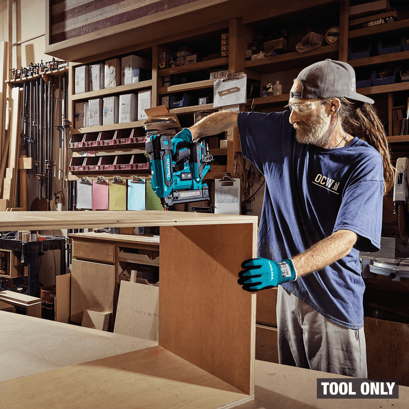 Makita (XTS02Z) 18V LXT® Brushless 1/4” Narrow Crown Stapler, 18 Ga. (Tool Only) - Pacific Power Tools
