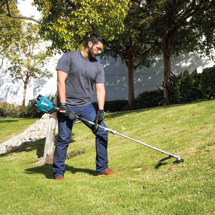 Makita (XUX01M5PT - R) 36V (18V X2) LXT® Brushless Couple Shaft Power Head Kit with String Trimmer Attachment, dual port charger (5.0Ah) (Factory Reconditioned) - Pacific Power Tools