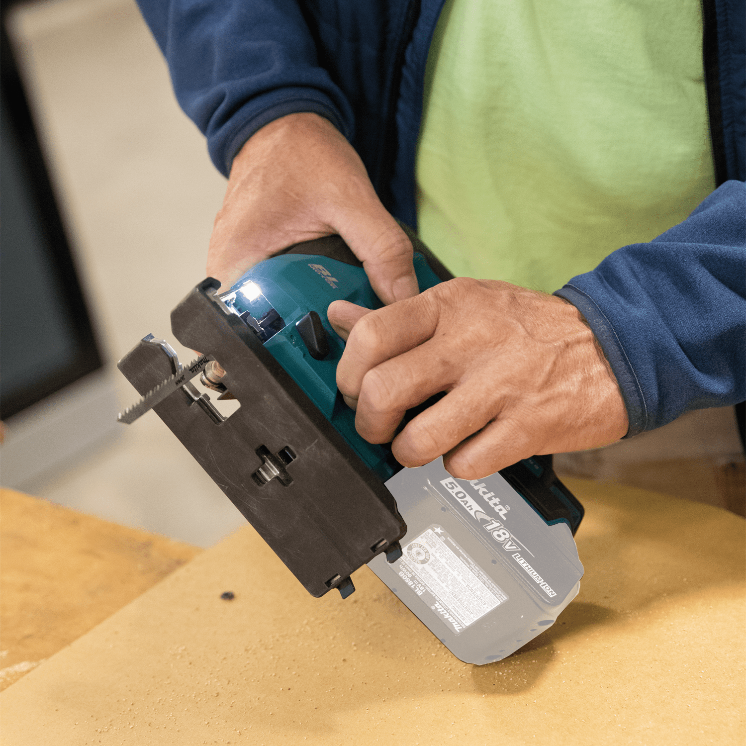 Makita (XVJ04Z - R) 18V LXT® Lithium‑Ion Brushless Cordless Jig Saw (Tool Only) (Factory Reconditioned) (Copy) - Pacific Power Tools