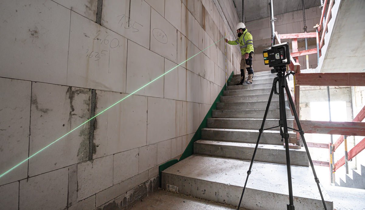 STABILA (03520) Cross - line laser LAX 500 G, 12V, 7 - Piece System - Pacific Power Tools